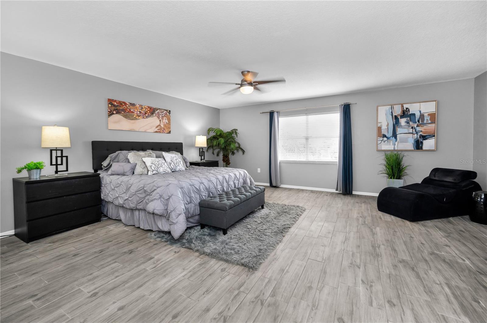 Image 17 of 40 For 5807 Cay Cove Court