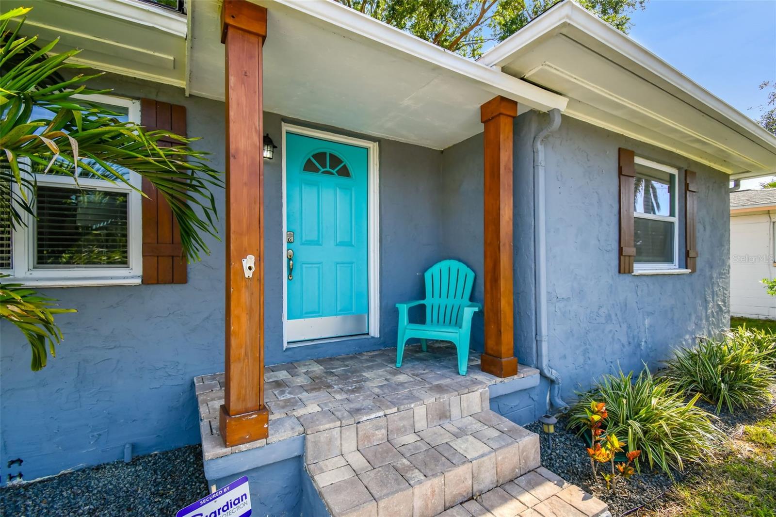 Image 2 of 57 For 6207 Gulfport Boulevard S