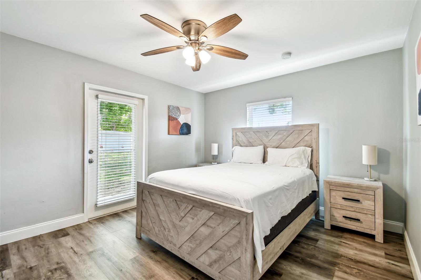 Image 34 of 57 For 6207 Gulfport Boulevard S