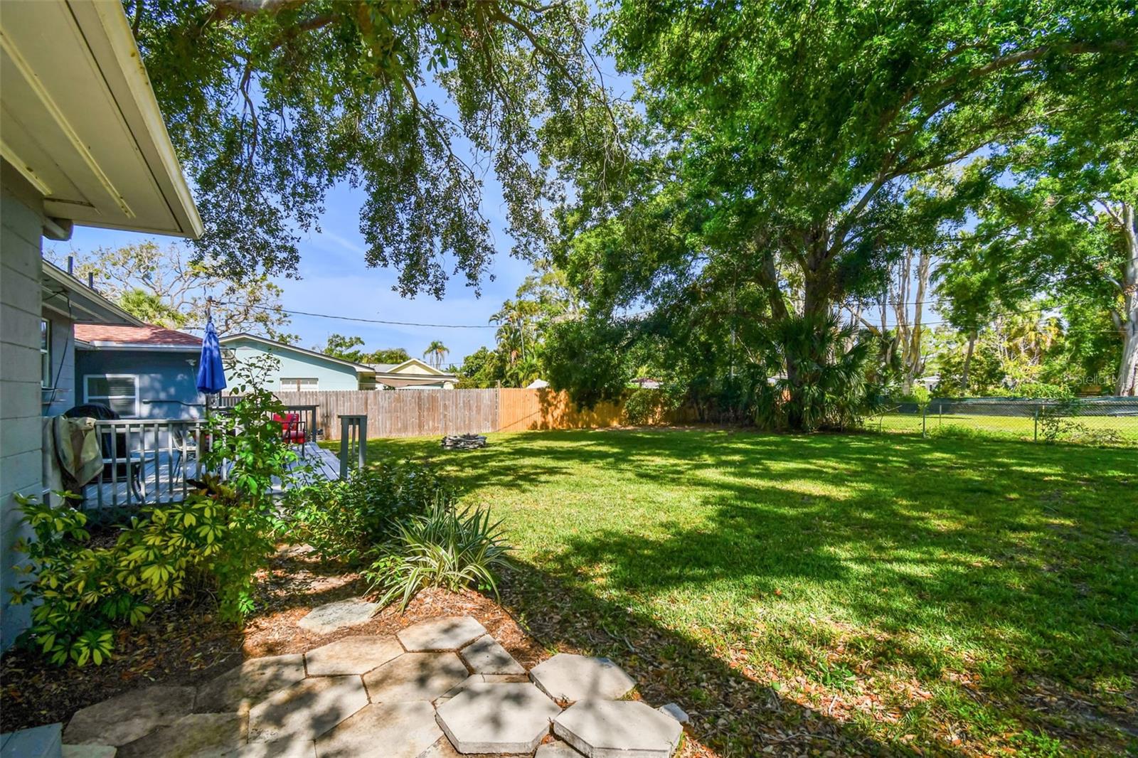 Image 40 of 57 For 6207 Gulfport Boulevard S