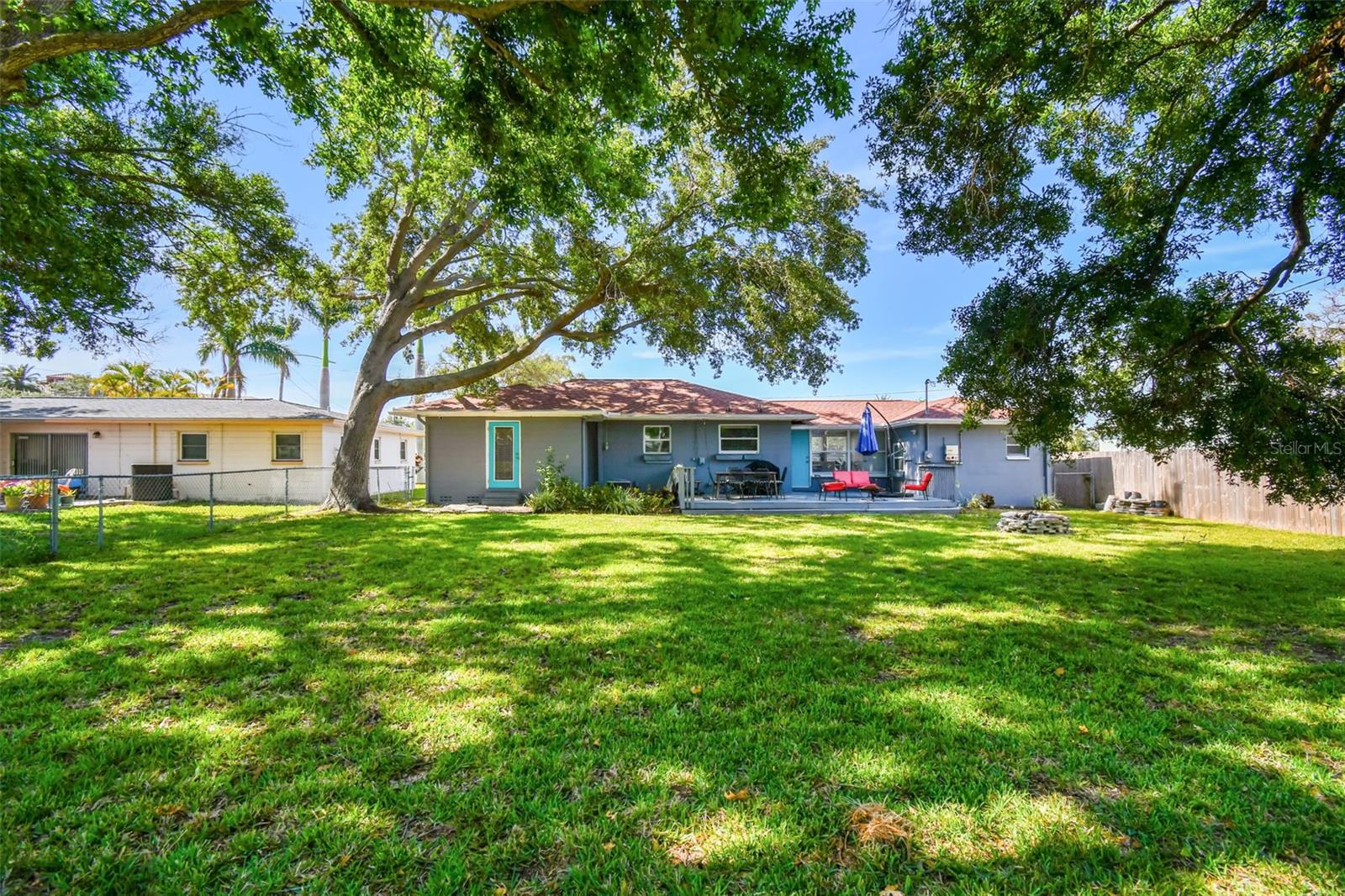 Image 42 of 57 For 6207 Gulfport Boulevard S