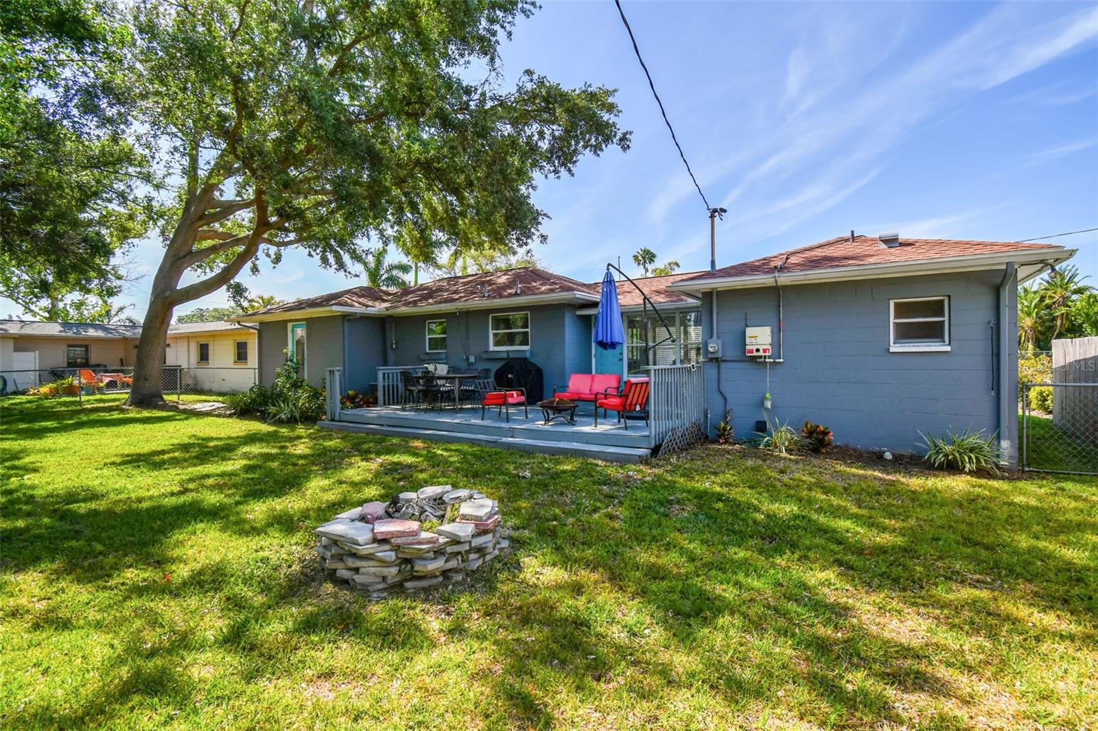 Image 44 of 57 For 6207 Gulfport Boulevard S