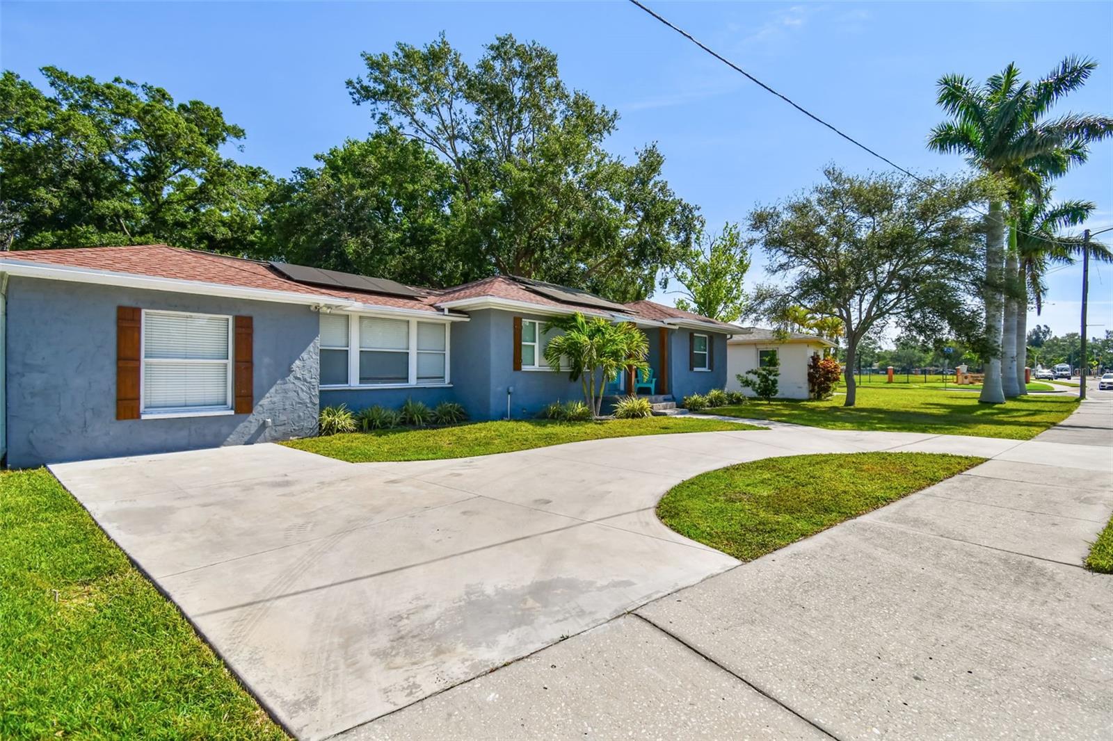 Image 55 of 57 For 6207 Gulfport Boulevard S