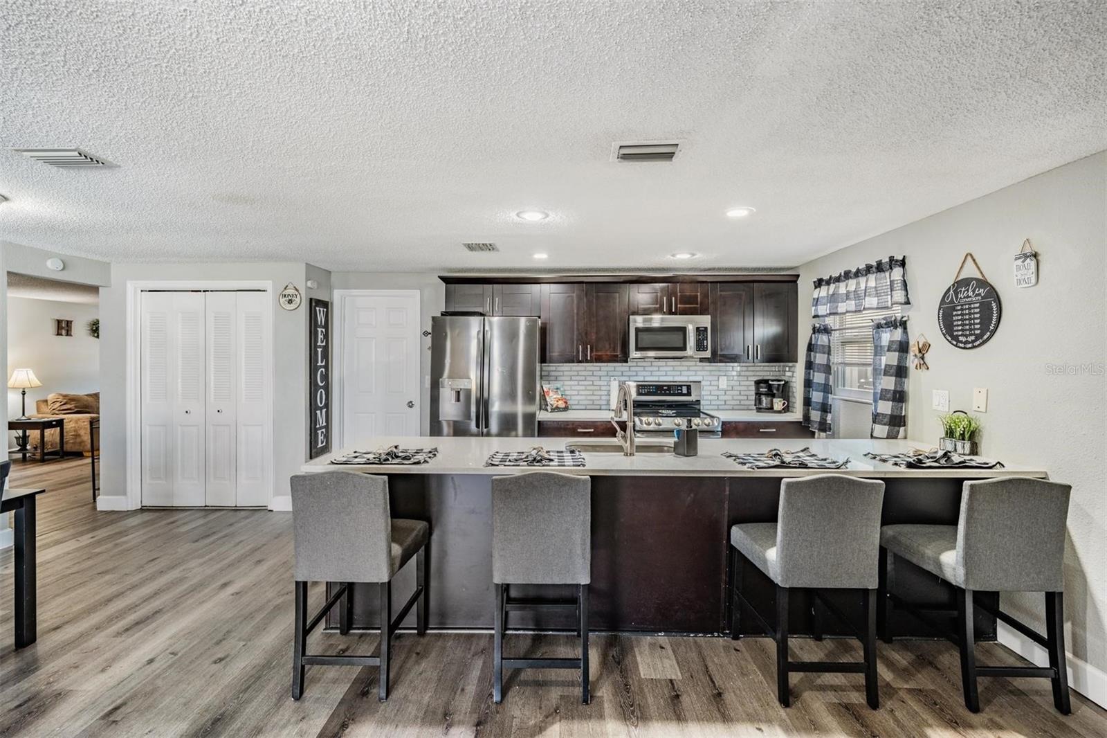 Image 13 of 40 For 6333 Aberdeen Avenue