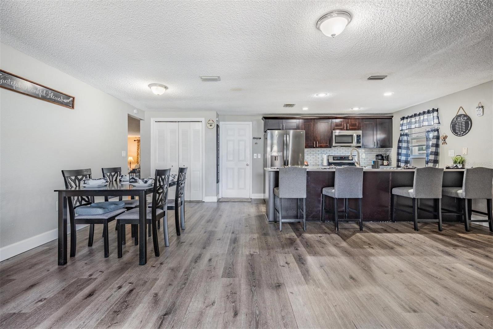 Image 15 of 40 For 6333 Aberdeen Avenue