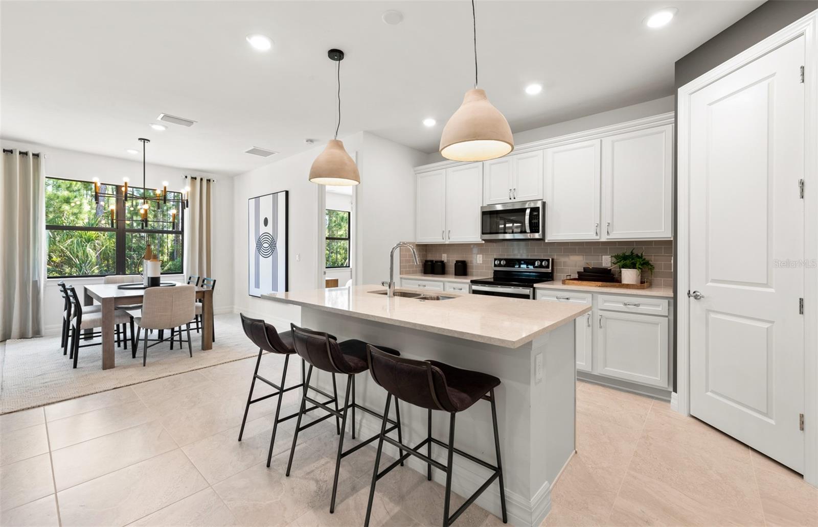 Image 7 of 29 For 2535 Charter Oak Drive
