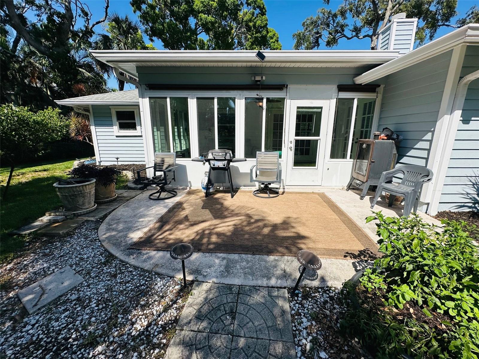 Image 13 of 50 For 2860 58th Circle S