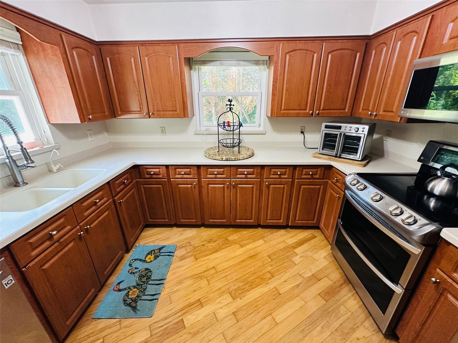 Image 15 of 50 For 2860 58th Circle S