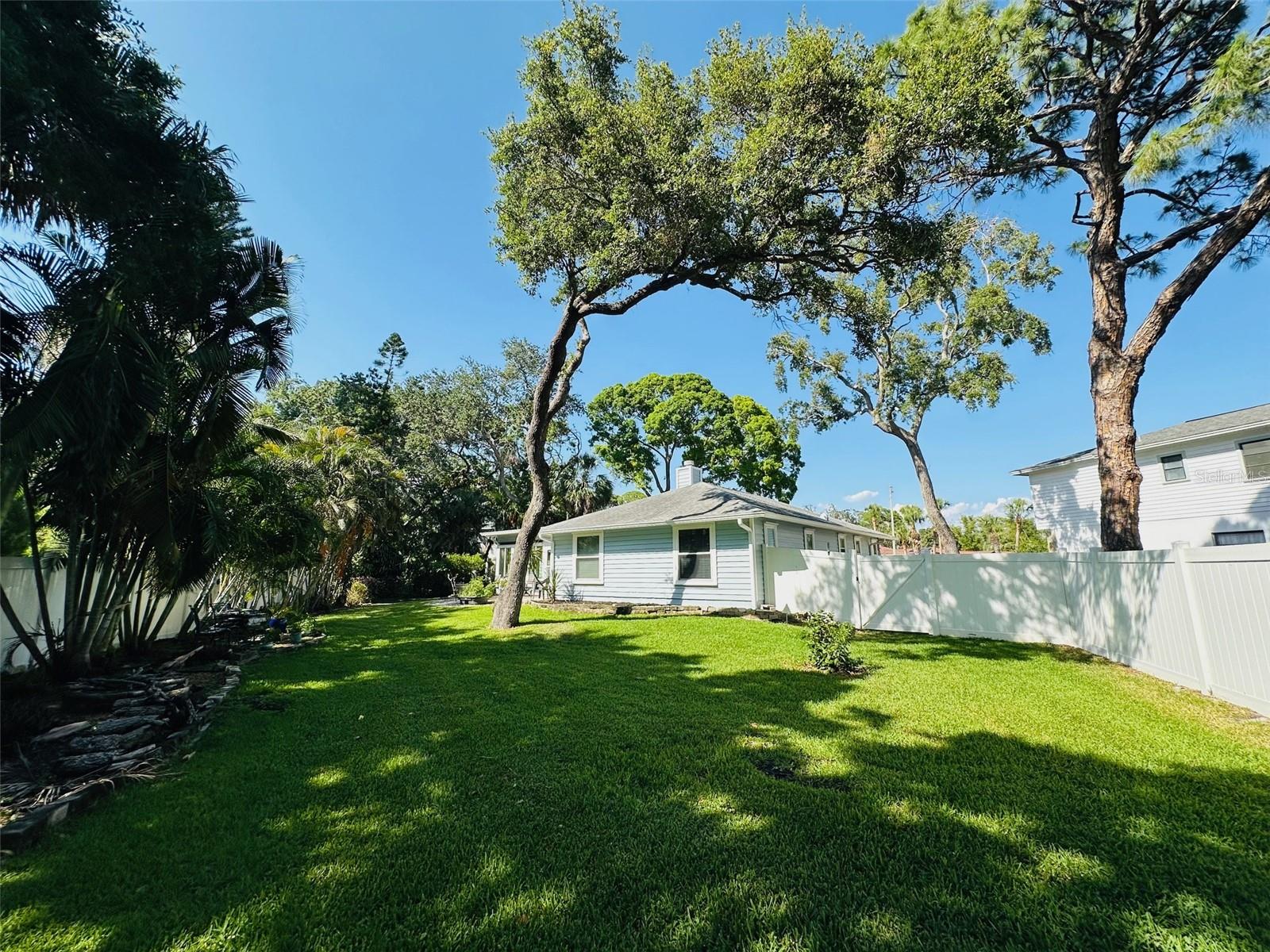 Image 8 of 50 For 2860 58th Circle S