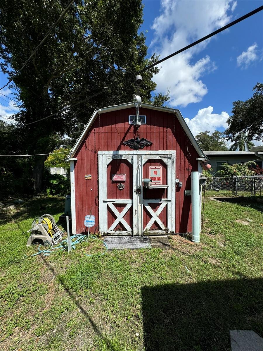 Image 22 of 28 For 6047 67th Avenue N
