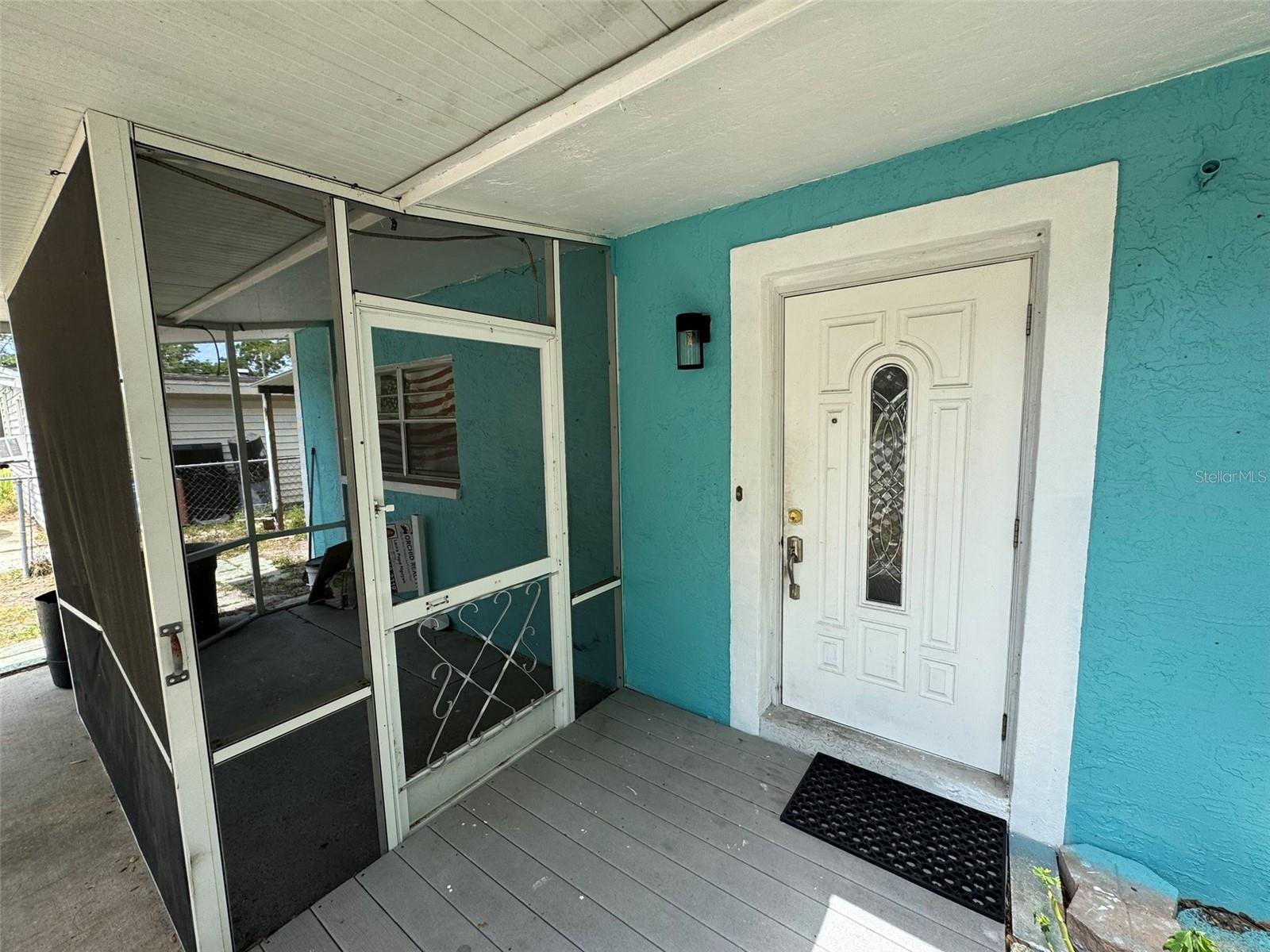 Image 3 of 28 For 6047 67th Avenue N