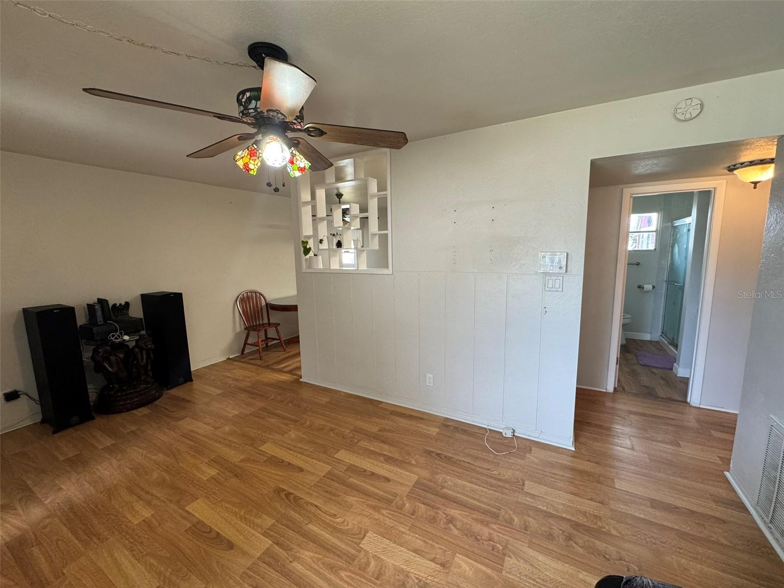 Image 5 of 28 For 6047 67th Avenue N