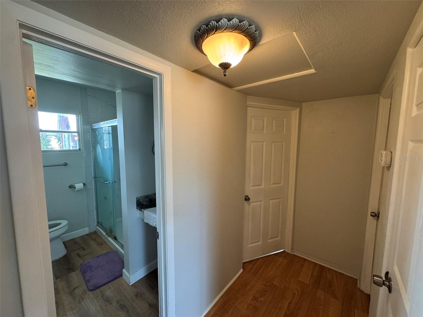 Image 7 of 28 For 6047 67th Avenue N