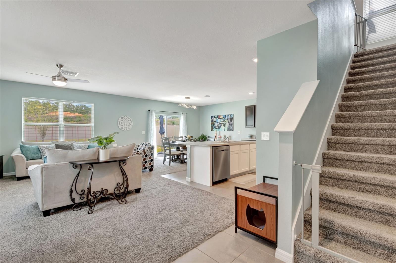 Image 4 of 40 For 6648 Seaway Drive