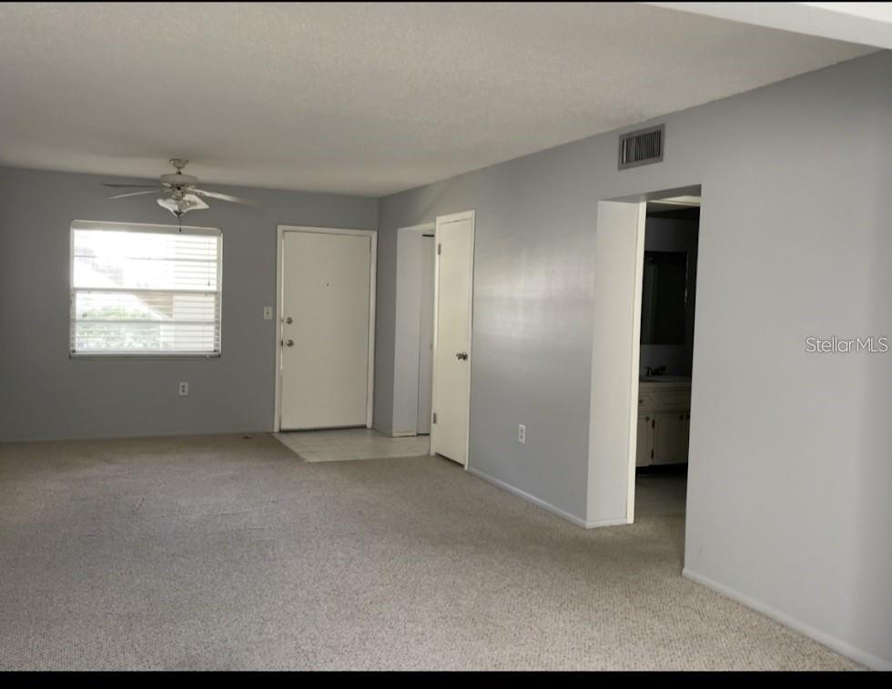 Image 3 of 12 For 1975 Bay Drive 207