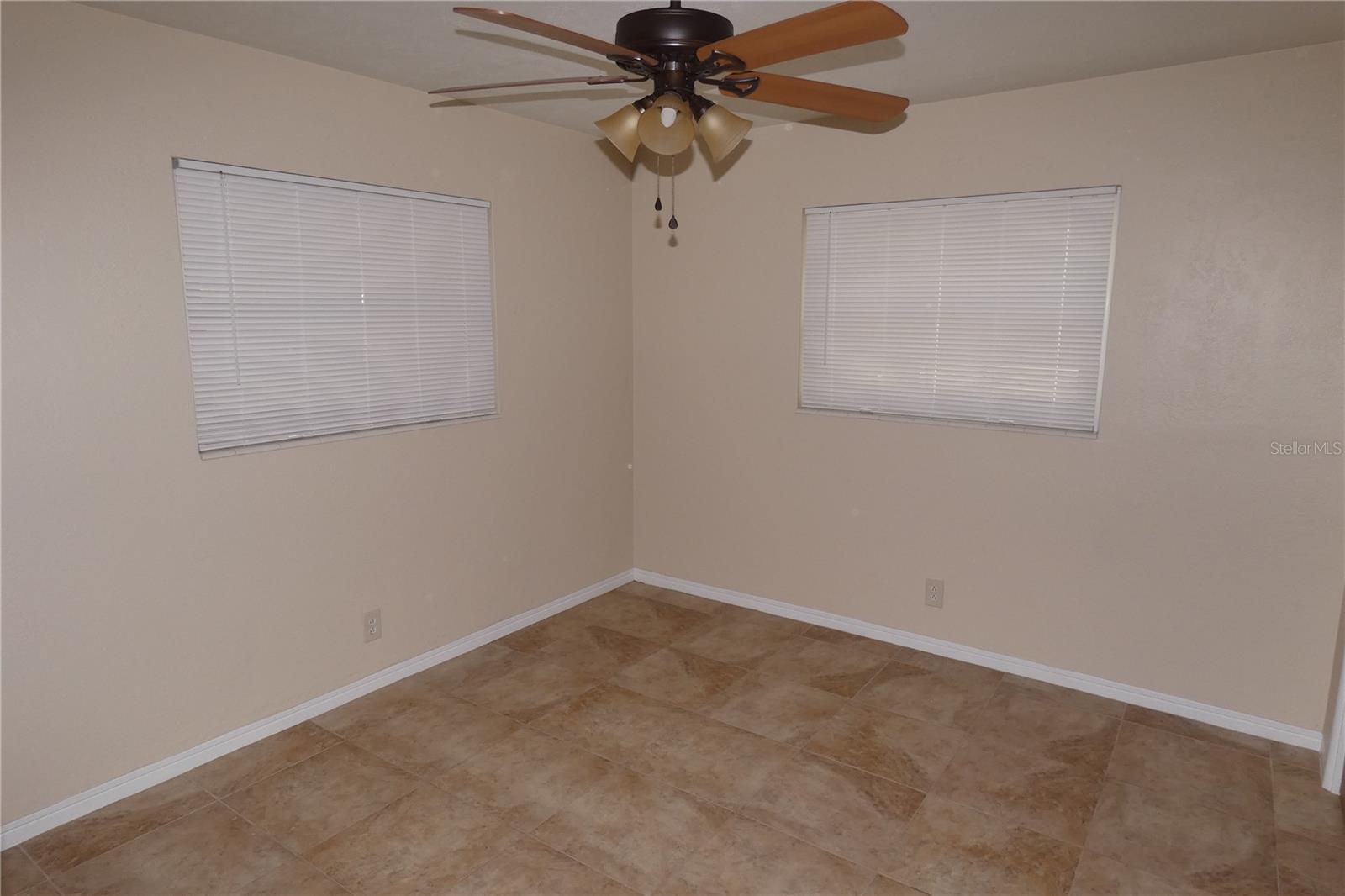 Image 11 of 15 For 2822 52nd Lane N