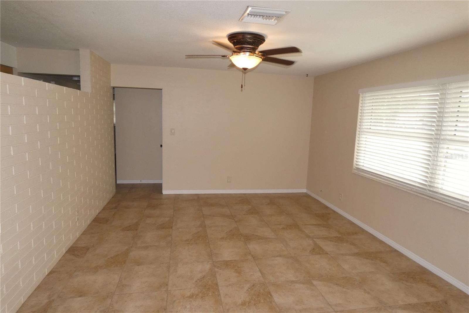 Image 2 of 15 For 2822 52nd Lane N