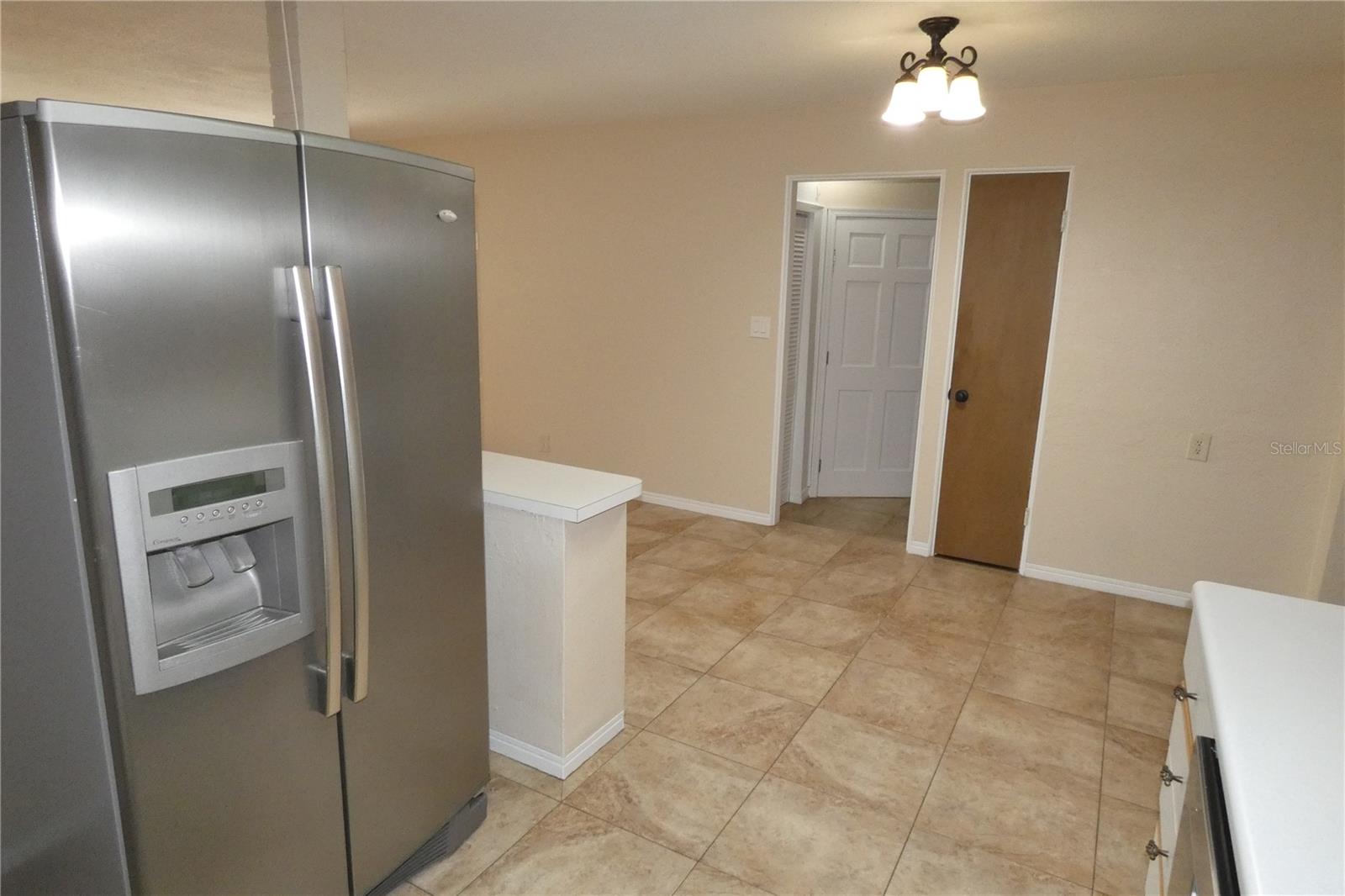 Image 4 of 15 For 2822 52nd Lane N