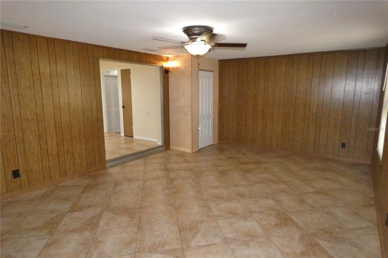 Image 6 of 15 For 2822 52nd Lane N