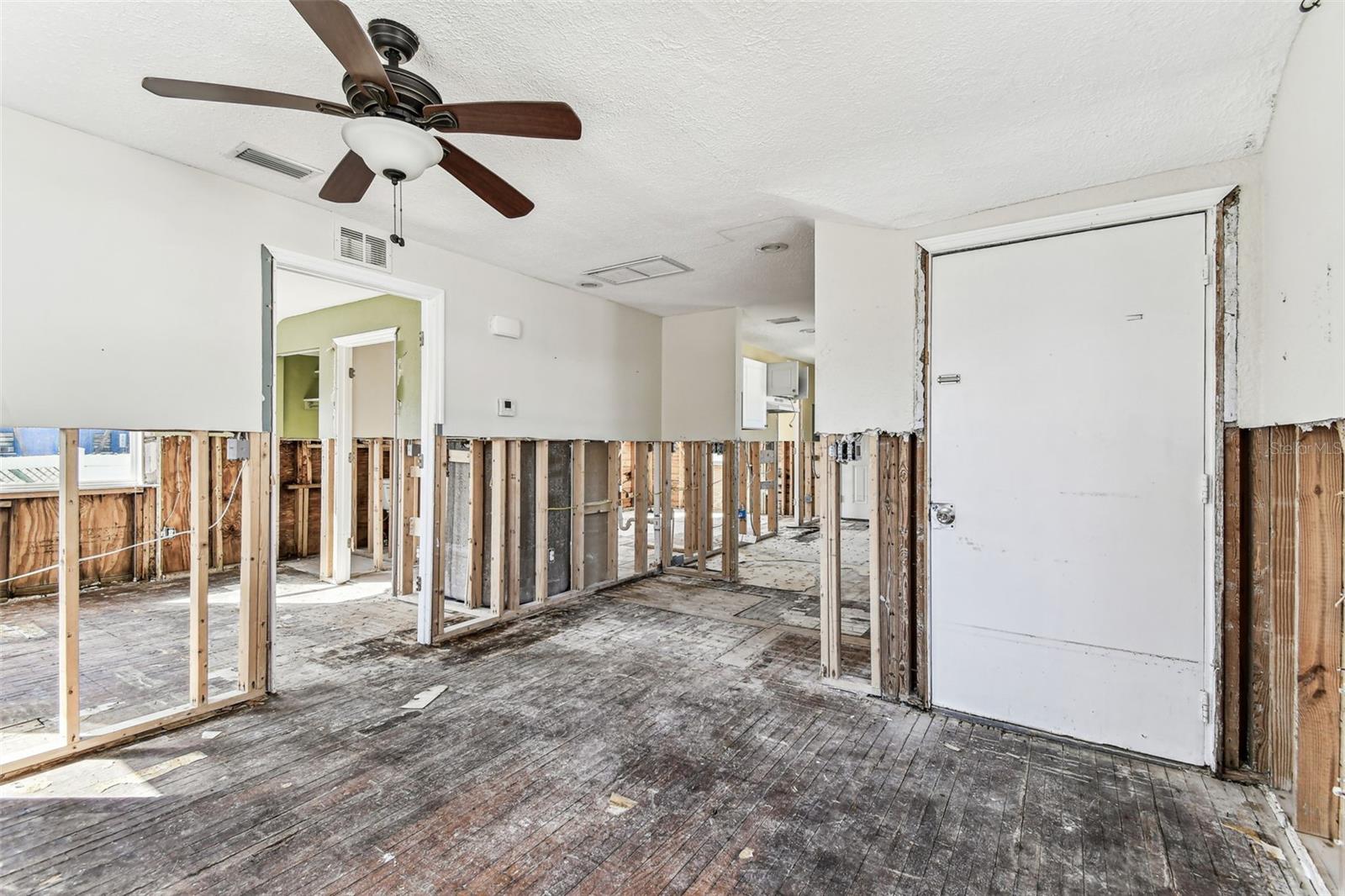 Image 20 of 71 For 103 146th Avenue E