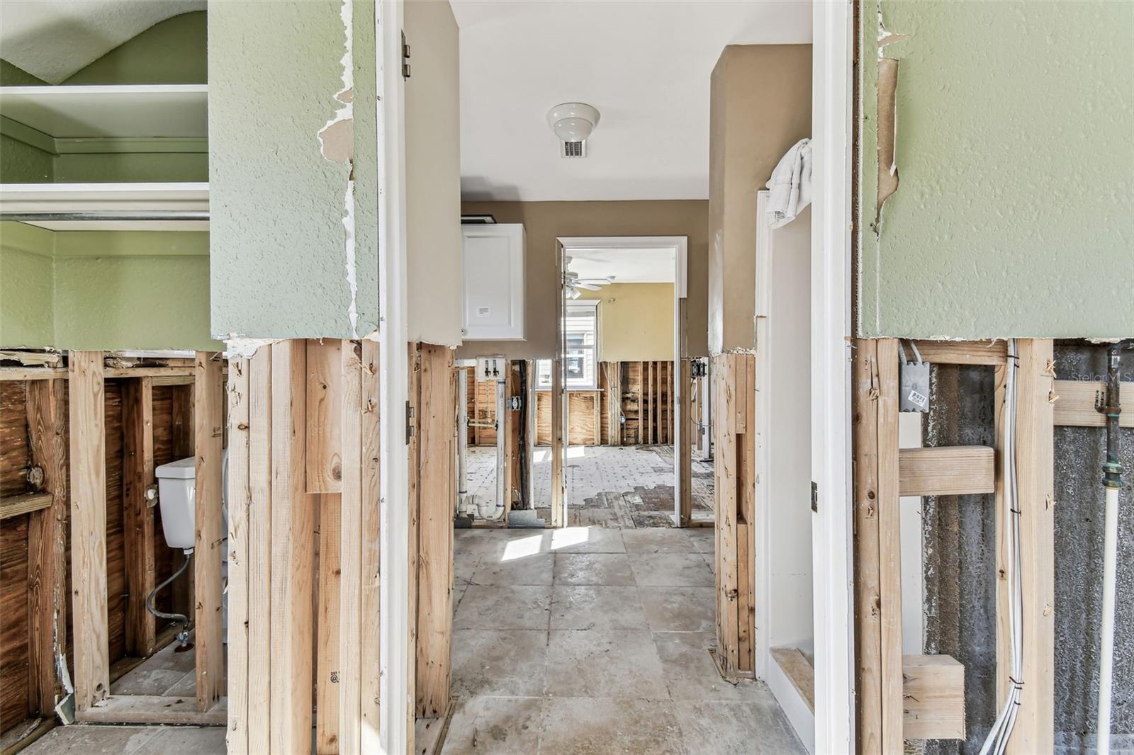 Image 26 of 71 For 103 146th Avenue E