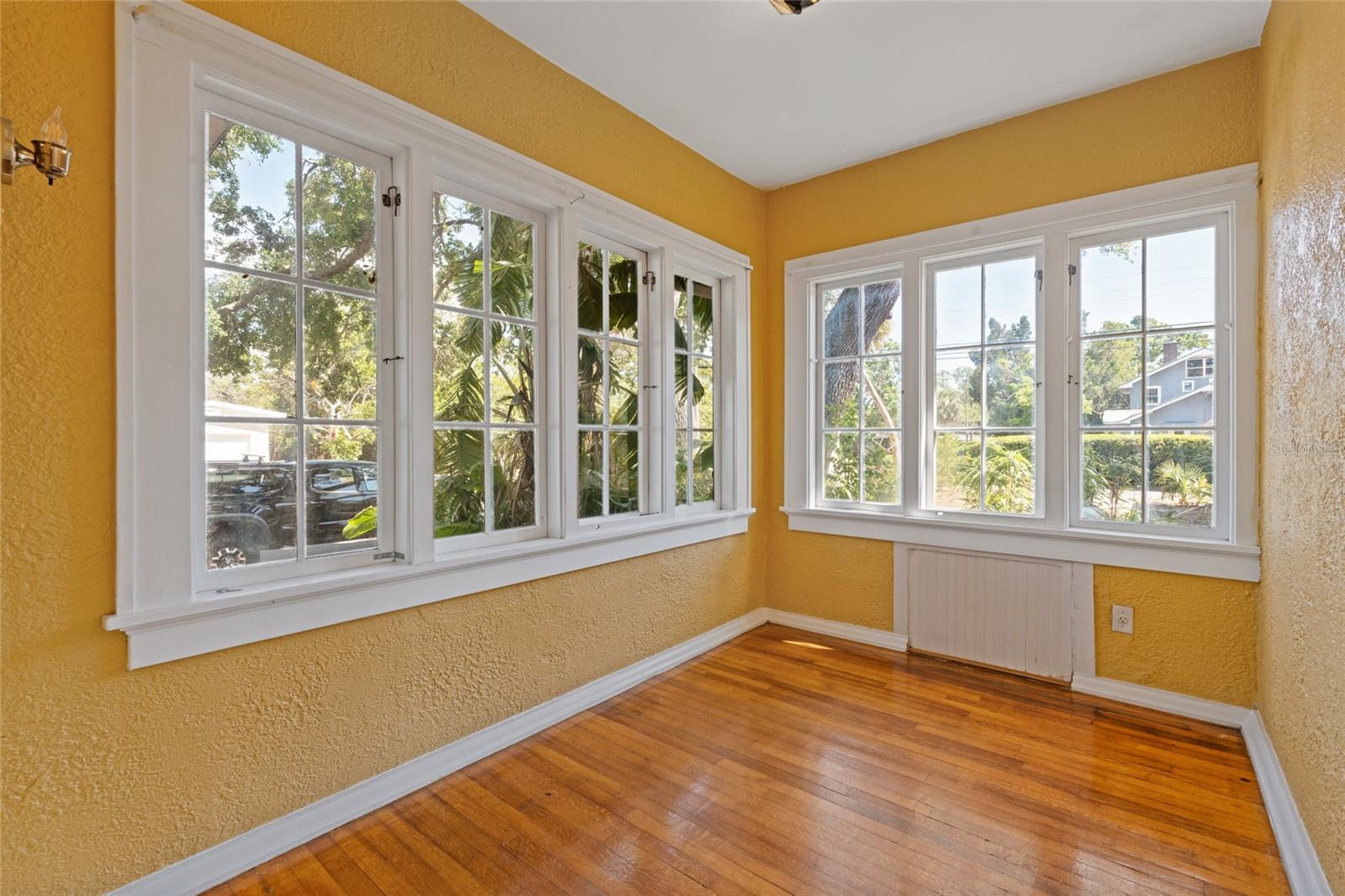 Image 10 of 28 For 6201 6th Street S
