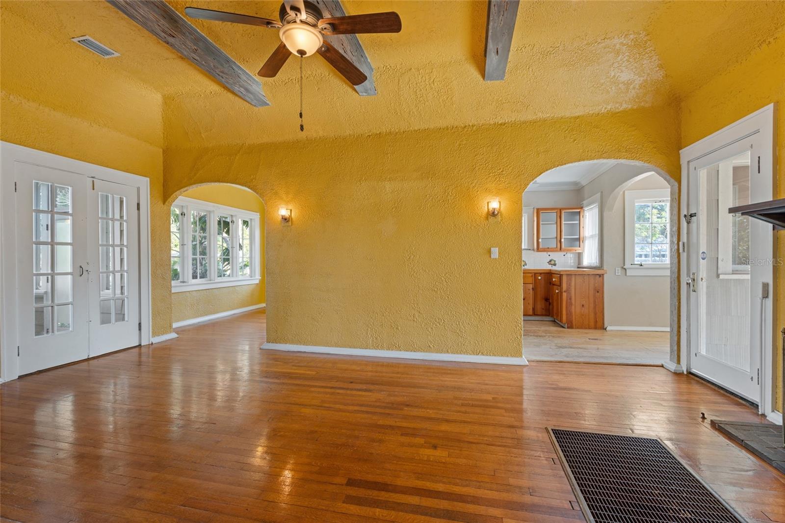Image 13 of 28 For 6201 6th Street S