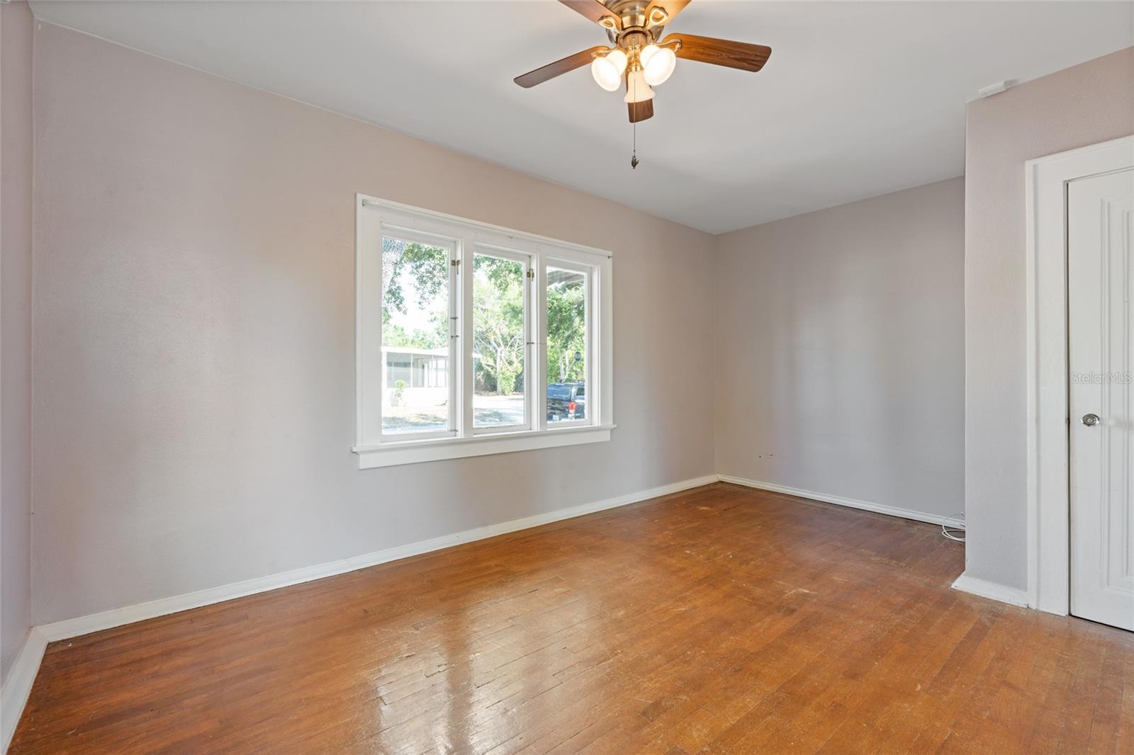 Image 20 of 28 For 6201 6th Street S