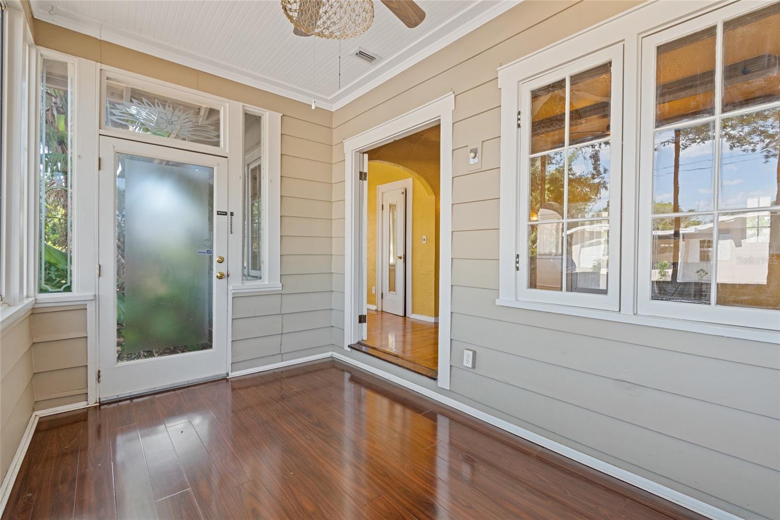 Image 8 of 28 For 6201 6th Street S