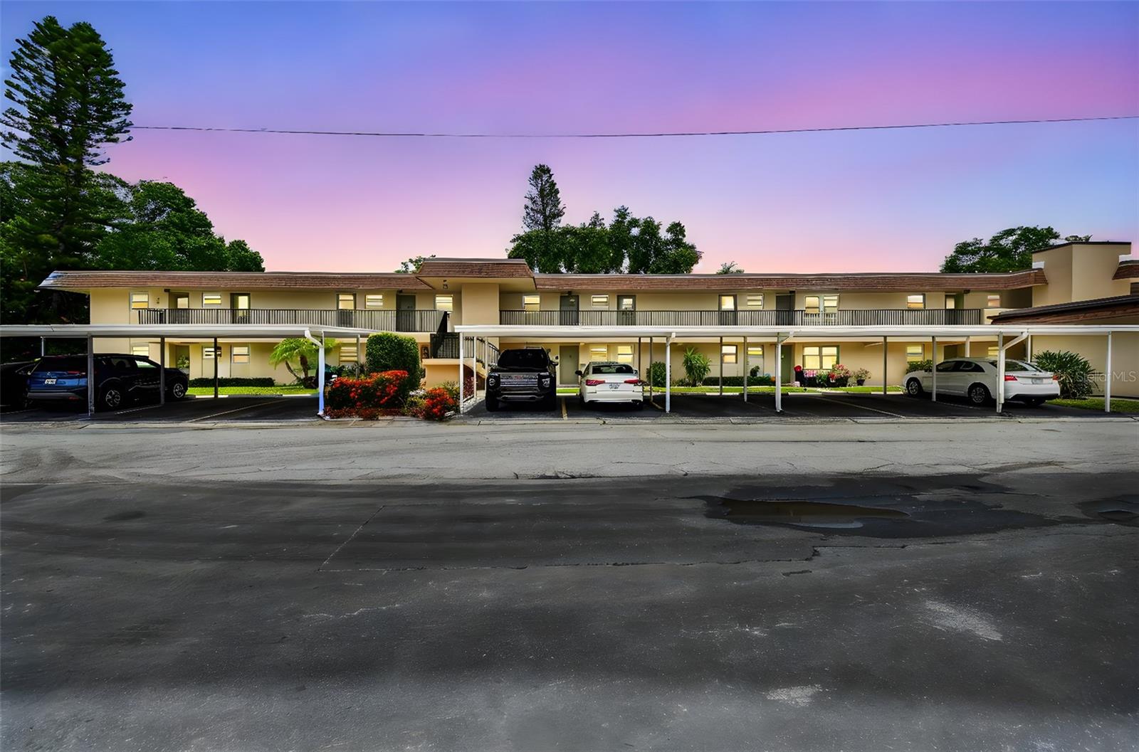 Details for 9945 47th Avenue N 208, ST PETERSBURG, FL 33708