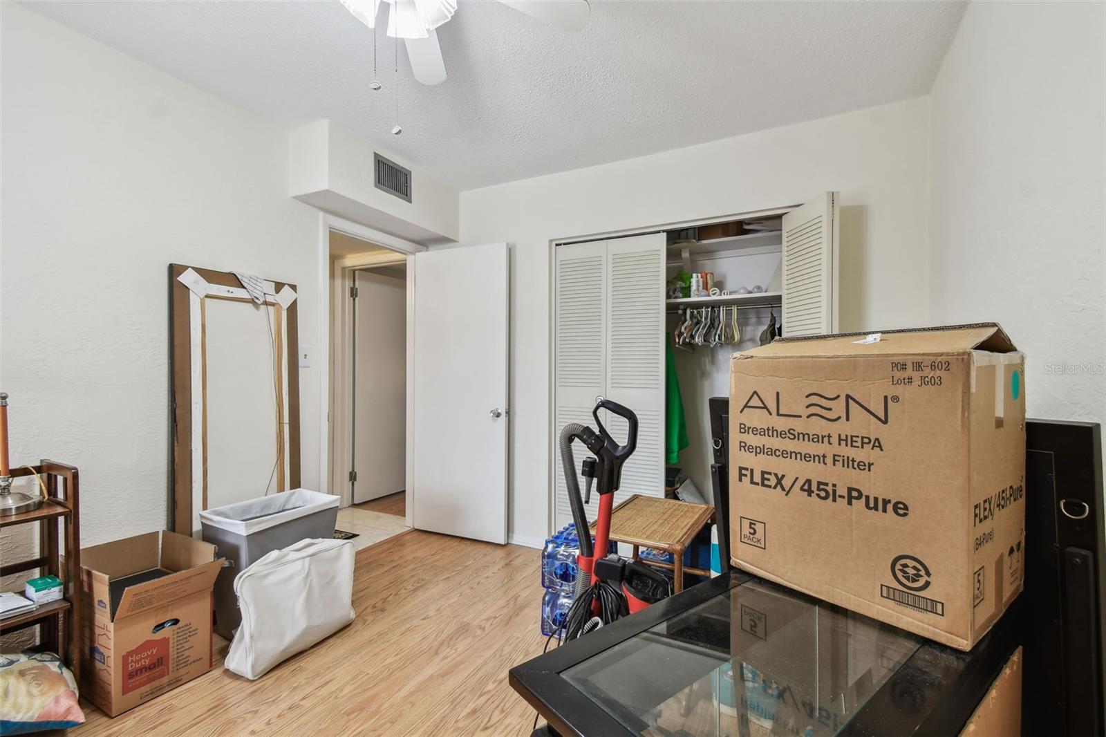 Image 21 of 38 For 9945 47th Avenue N 208
