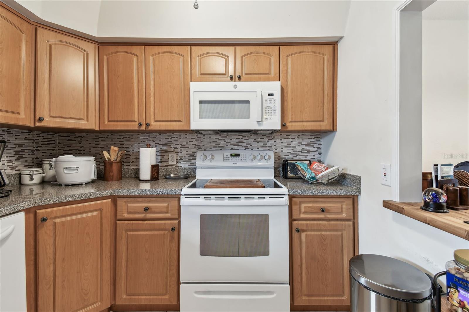 Image 8 of 38 For 9945 47th Avenue N 208