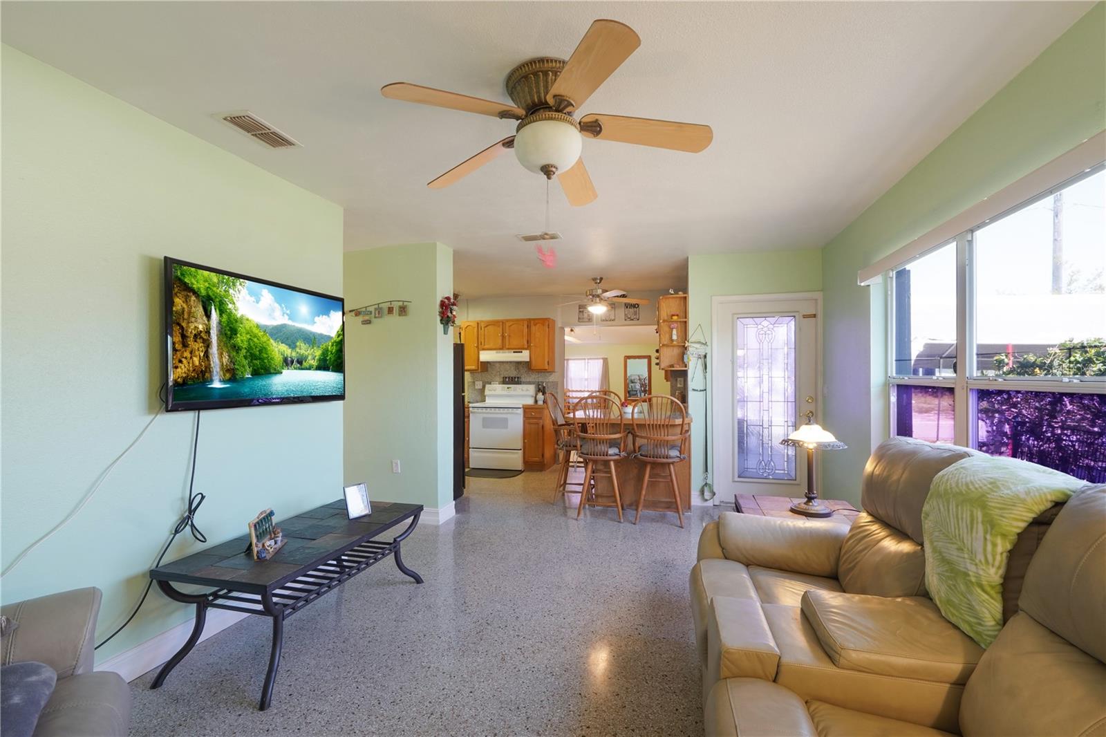 Image 10 of 30 For 4932 Murray Hill Drive