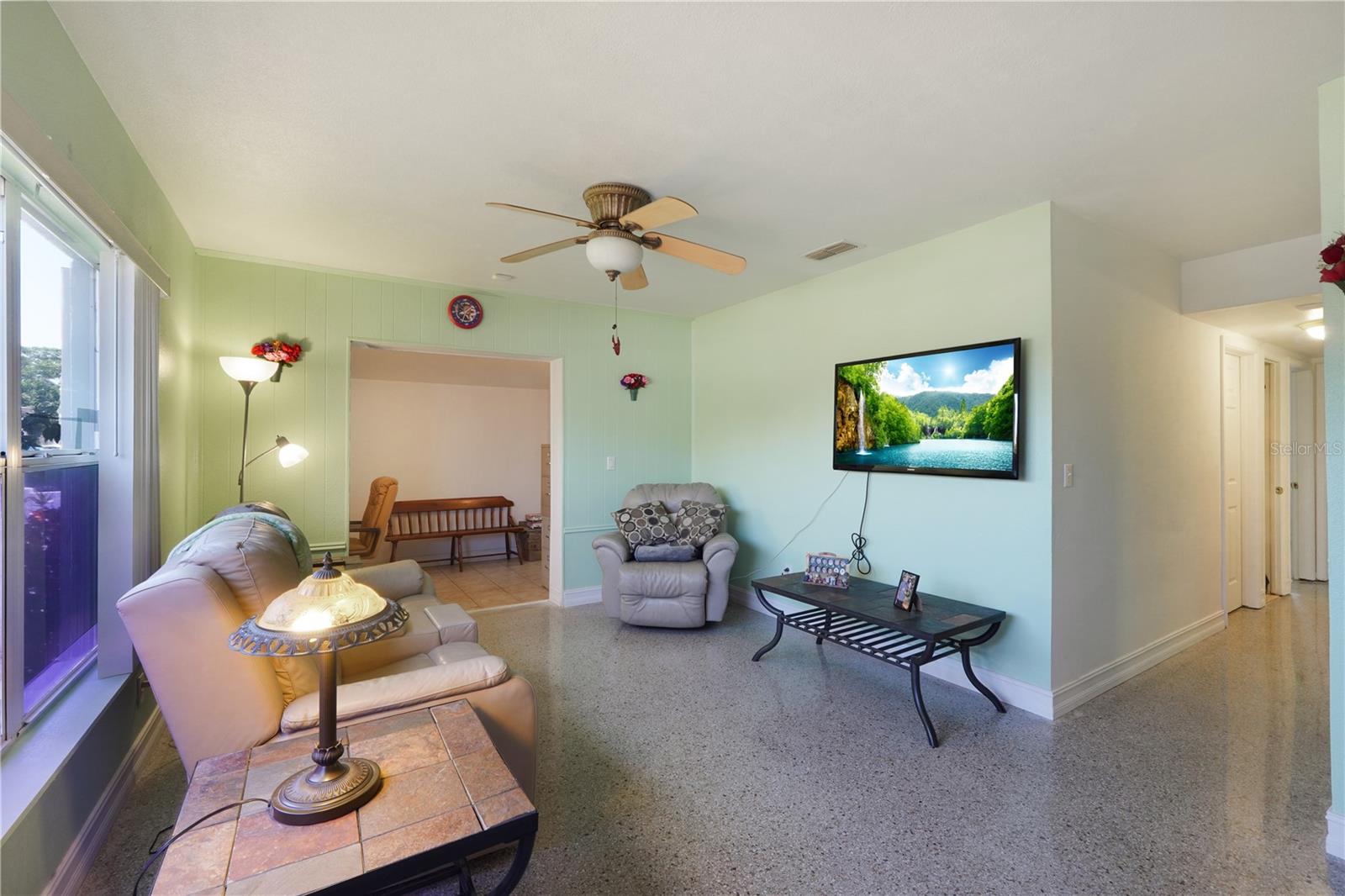 Image 11 of 30 For 4932 Murray Hill Drive