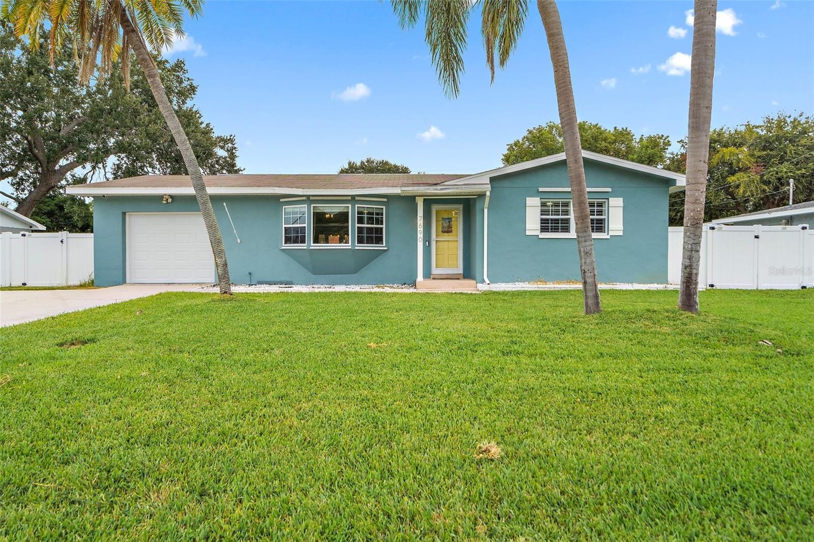 Details for 7690 91st Street, SEMINOLE, FL 33777