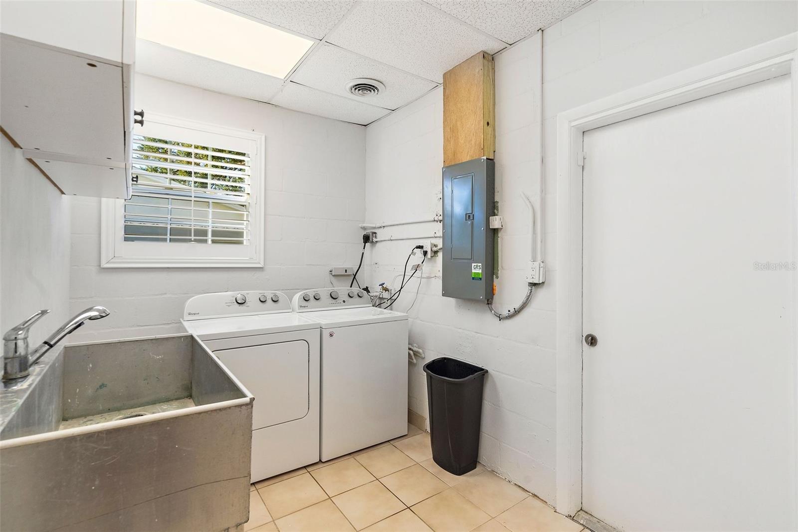 Image 13 of 26 For 7690 91st Street