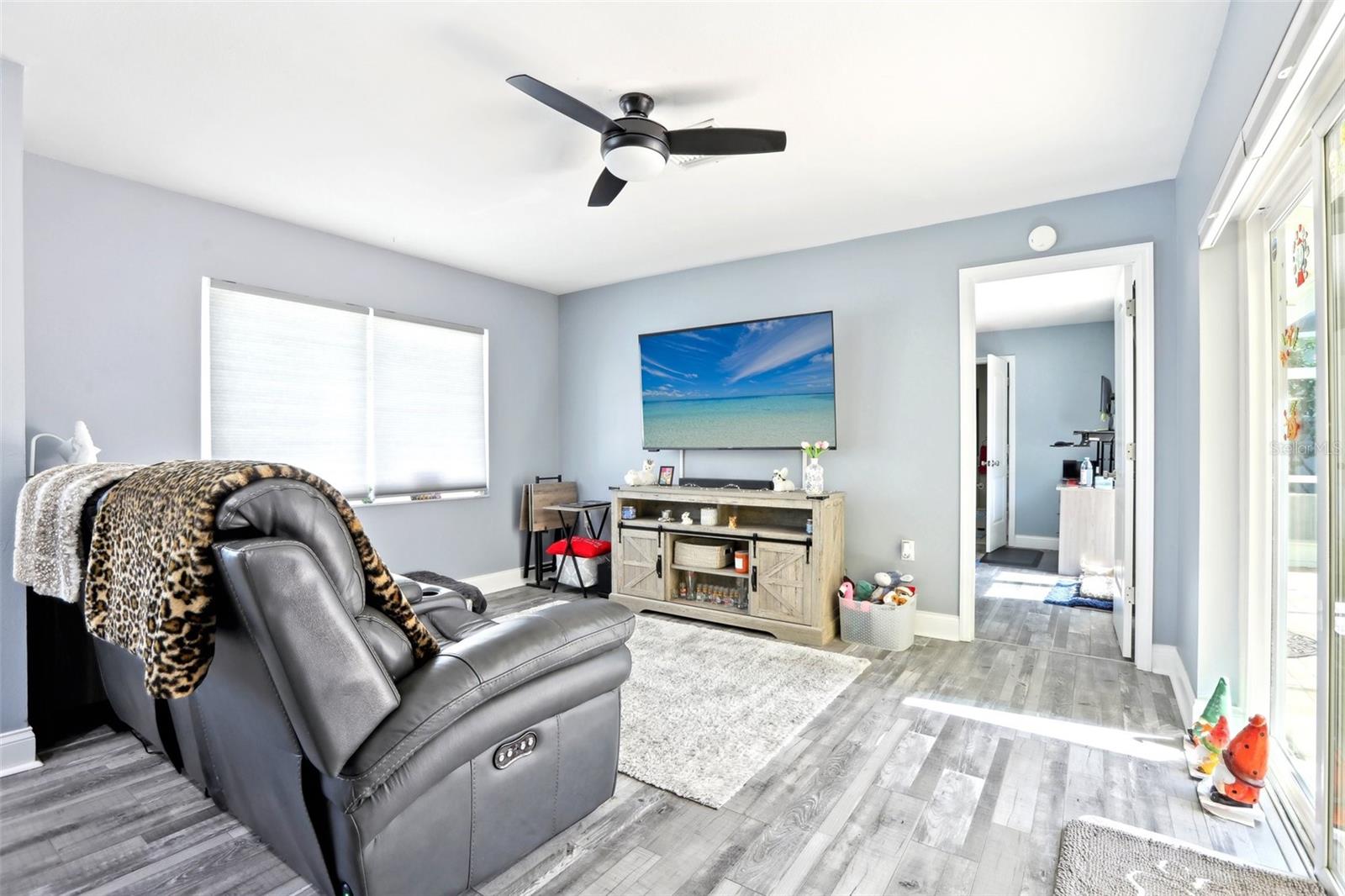 Image 21 of 59 For 206 Timberview Drive