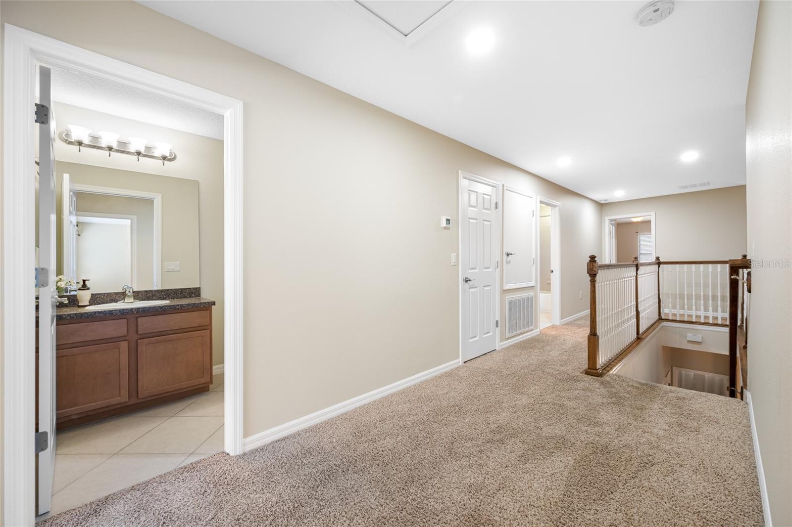 Image 38 of 77 For 2527 Silverback Court