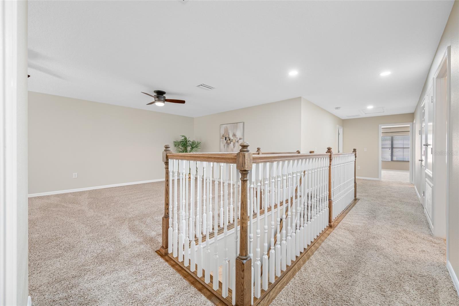 Image 40 of 77 For 2527 Silverback Court