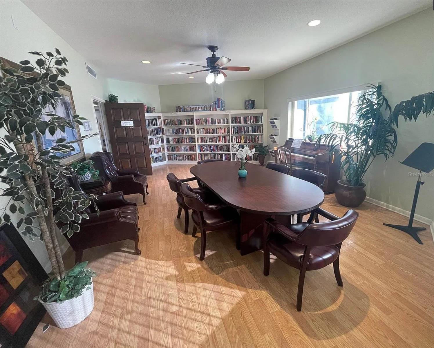 Image 63 of 70 For 10215 Regal Drive 41