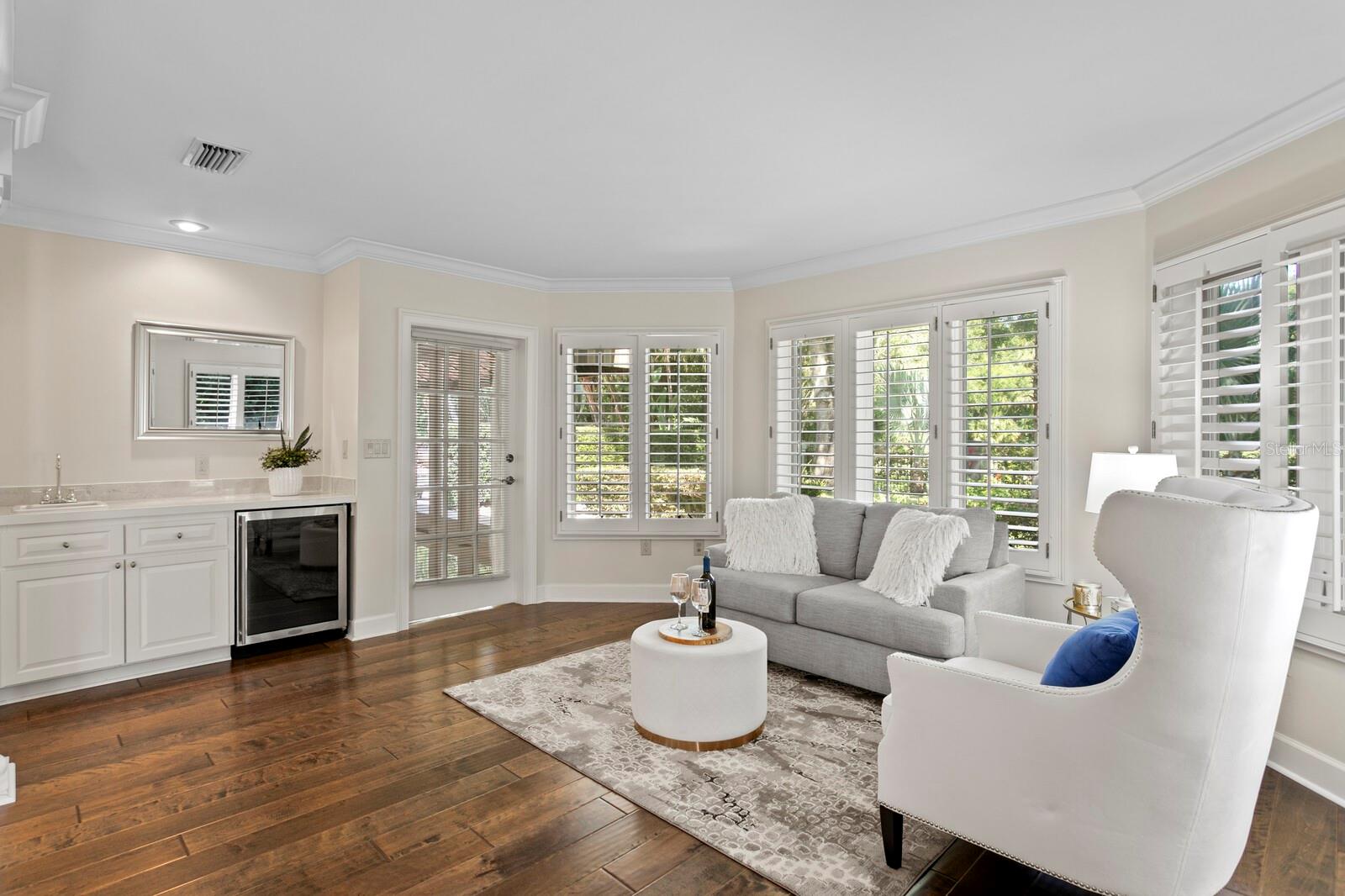 Image 43 of 99 For 6352 Maclaurin Drive