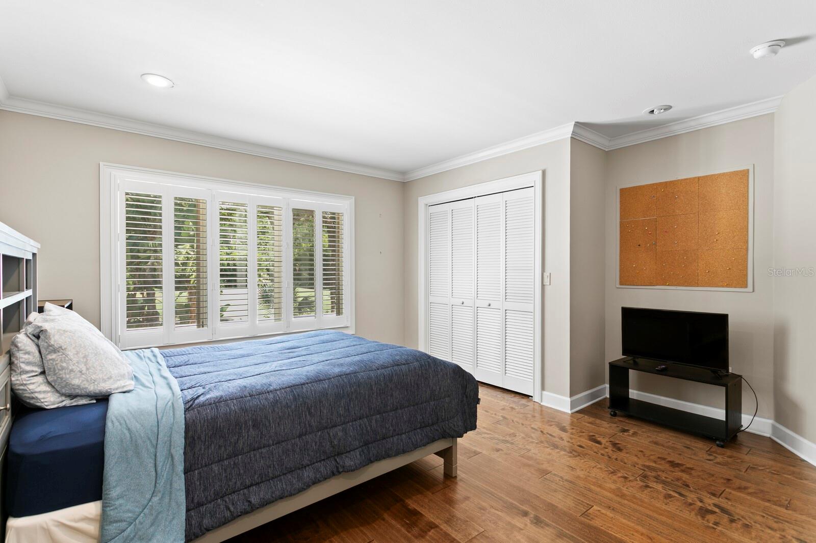 Image 56 of 99 For 6352 Maclaurin Drive