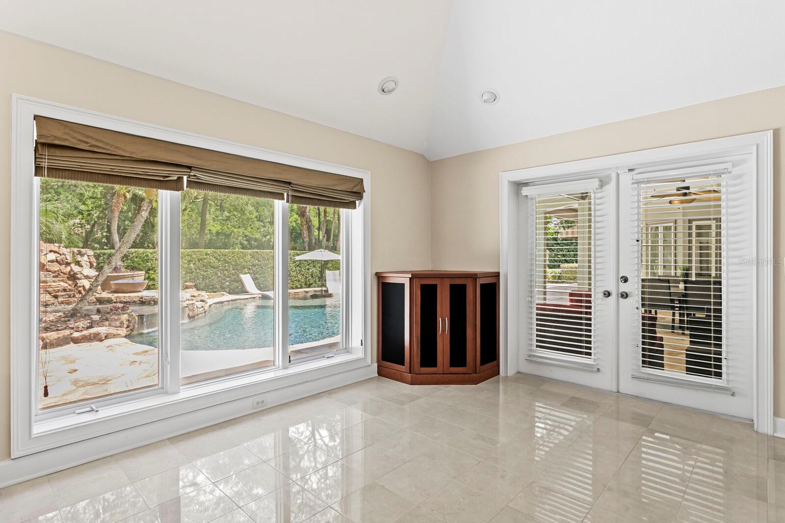 Image 65 of 99 For 6352 Maclaurin Drive