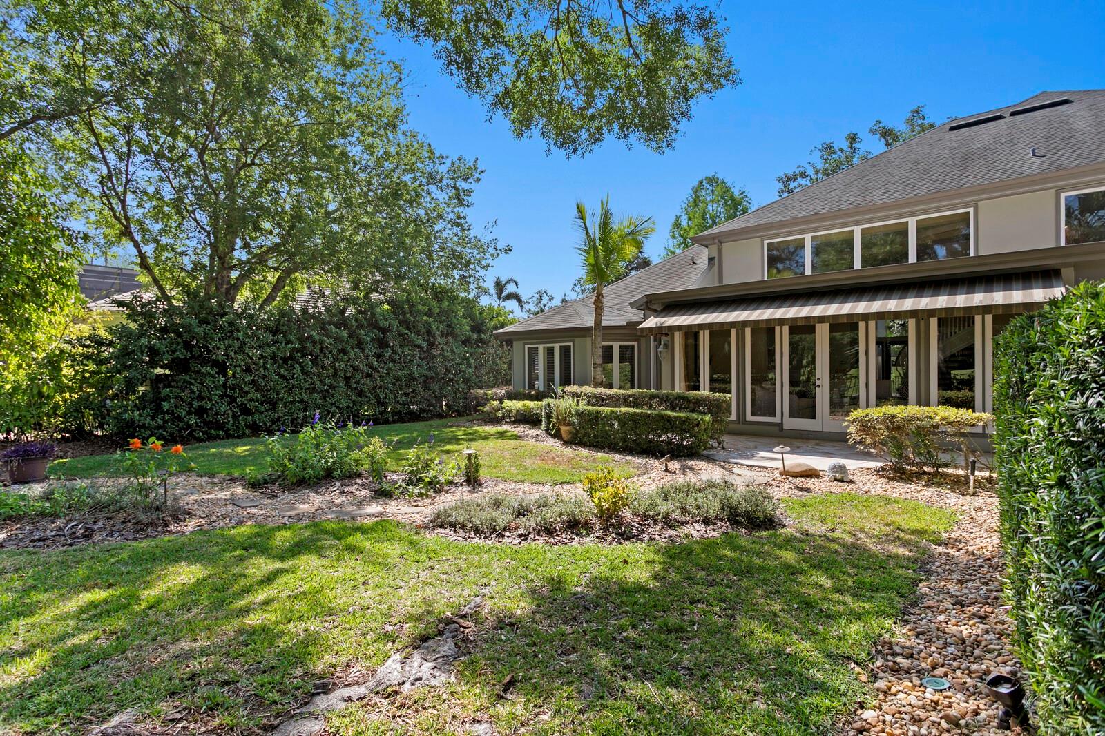 Image 83 of 99 For 6352 Maclaurin Drive