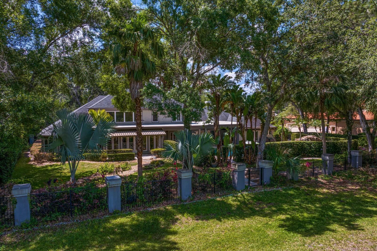 Image 88 of 99 For 6352 Maclaurin Drive