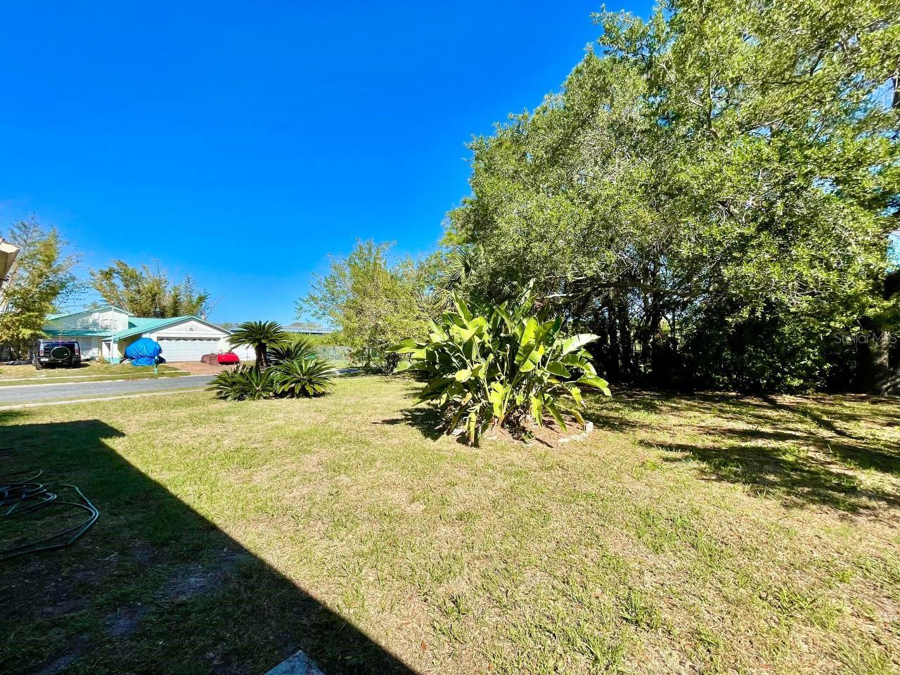 Image 18 of 20 For 2625 Narcissus Drive