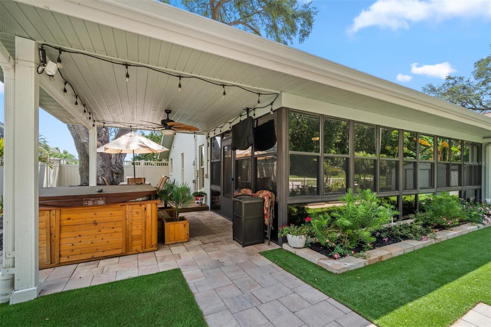Image 25 of 29 For 4765 Lake Valencia Boulevard W