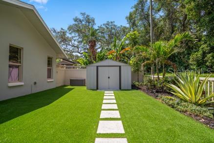 Image 26 of 29 For 4765 Lake Valencia Boulevard W