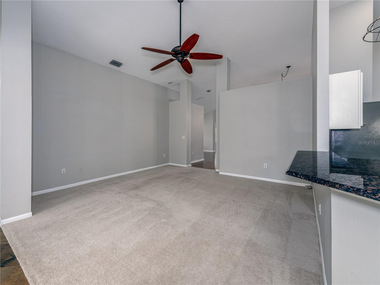 Image 15 of 39 For 10333 Abbotsford Drive