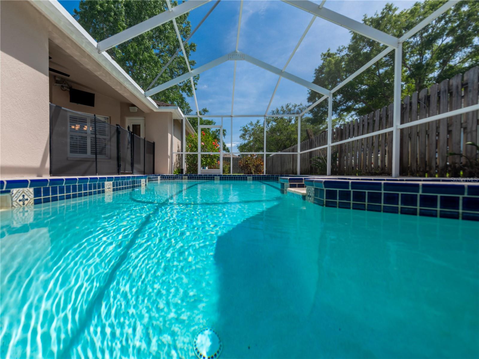 Image 32 of 39 For 10333 Abbotsford Drive